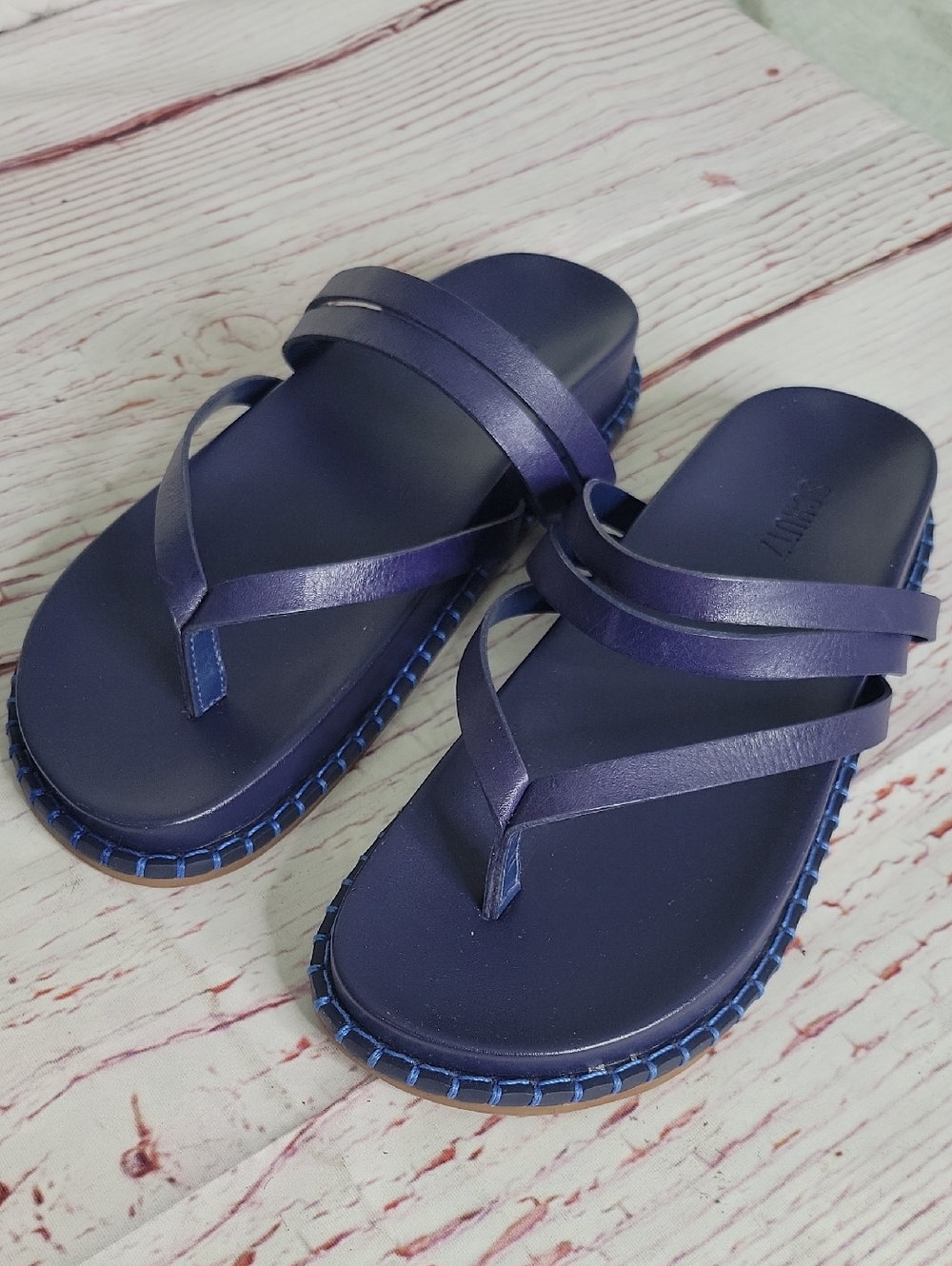 SCHULTZ Rania Navy Leather Strappy Thong Sandals Women's Size 8
